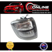 Front Indicator / Parker RIGHT fit Mitsubishi Pajero NL 97-00 NEW turn signal