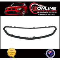 Black Upper Grille Surround fit Holden Commodore VF S2 SS SSV SV6 2015-17 top